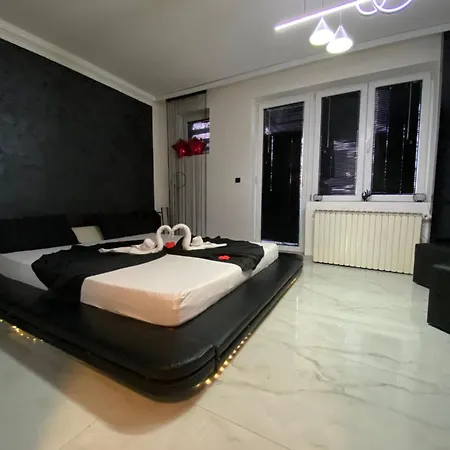 King Lux Apartment